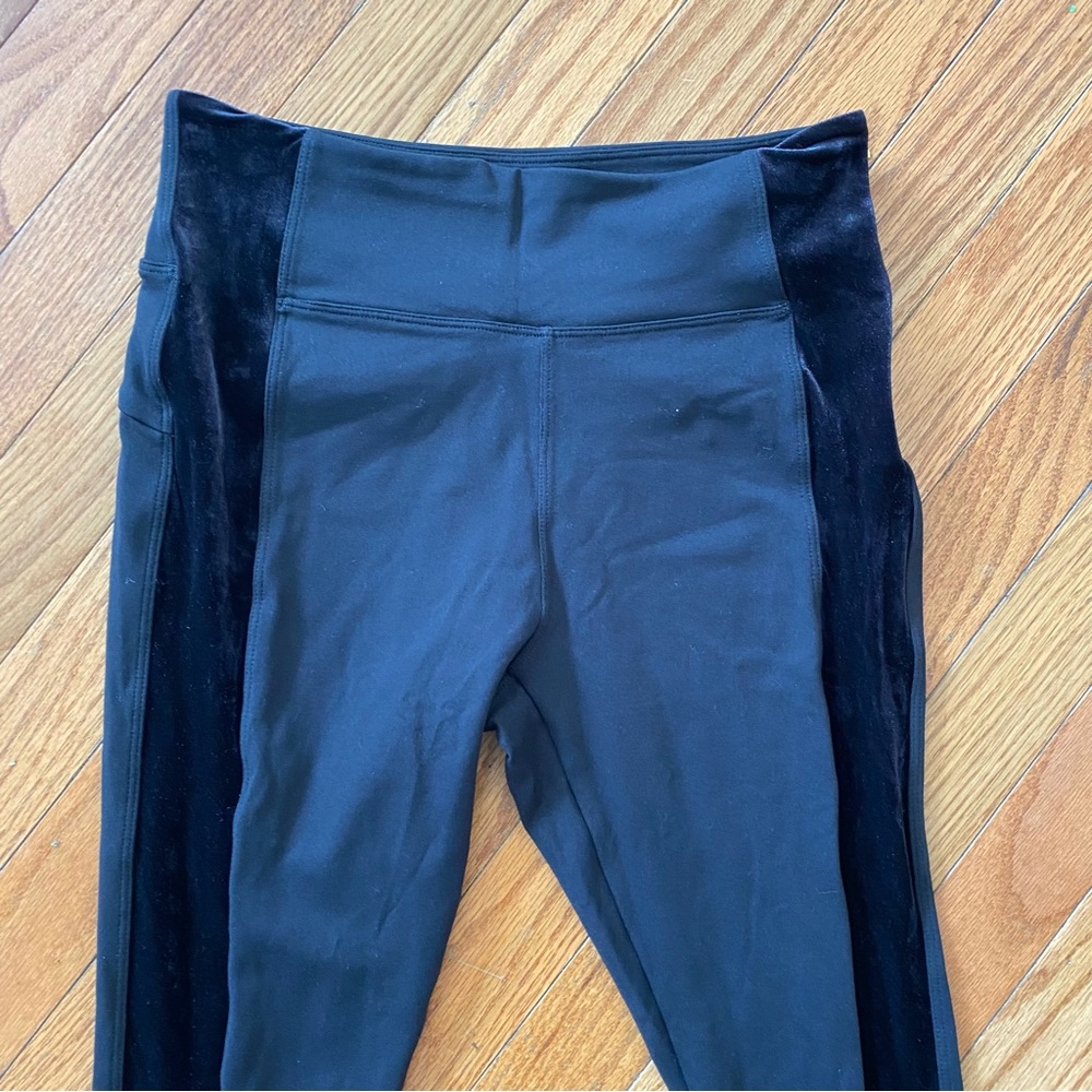 Athleta Black XS Leggings
